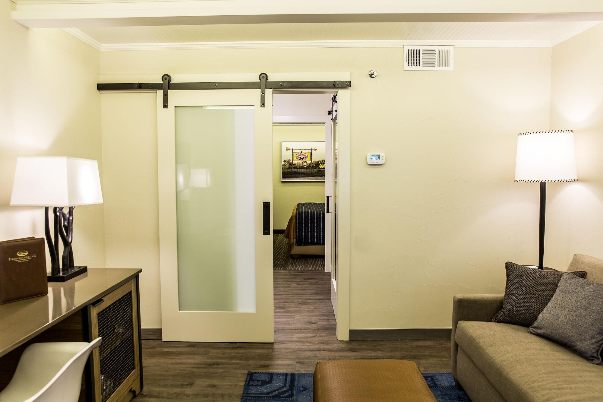 Fredericksburg Inn And Suites Kültér fotó