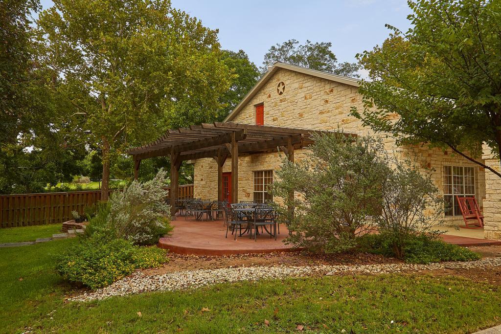 Fredericksburg Inn And Suites Kültér fotó